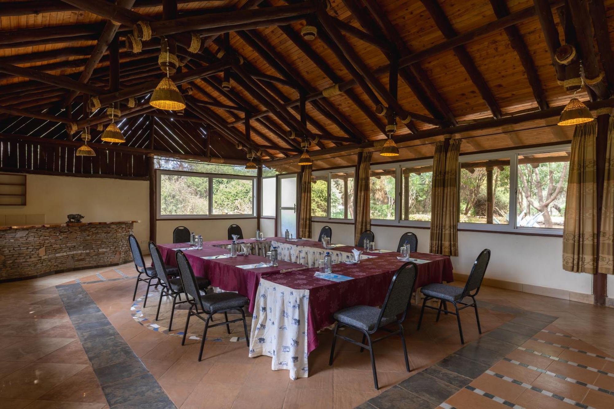 Sentrim Amboseli Lodge Eksteriør billede