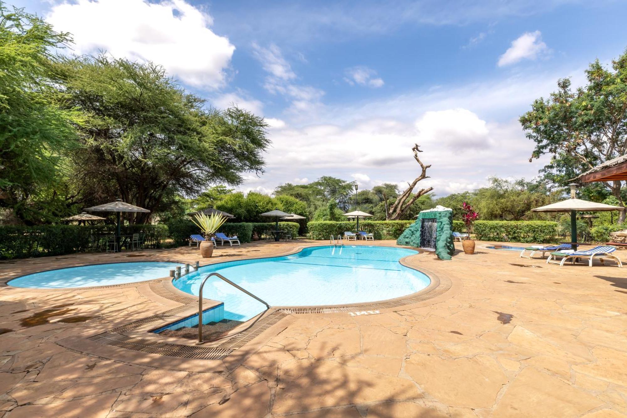 Sentrim Amboseli Lodge Eksteriør billede