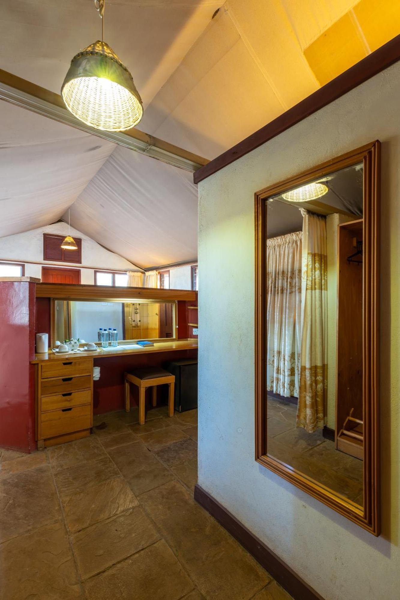 Sentrim Amboseli Lodge Eksteriør billede